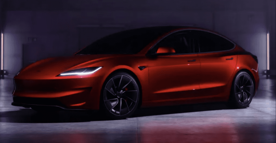 Tesla model 3 performance 2